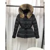 Jaquetas femininas com gola de pele com capuz Jaqueta puffer de alta qualidade Casaco de alta qualidade designer de casaco fino de comprimento médio roupas de inverno