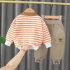 Kledingsets Spring herfst Kinderen Jongens 2pcs Set Cartoon gestreepte T-shirts Laadbroek Babysportpak 1-4 jaar Kinderen