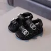 Sandálias infantis 2022 São novas sandálias de moda meninos e meninas confortáveis sapatos de praia de sola mole G220512