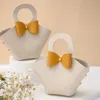 Emballage cadeau Pc cuir amour boîte à bonbons mariage Portable créatif arc sac compagnon bijoux bébé douche invité emballage petit panier cadeau