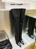 Schwarze Designer-Stiefel mit spitzer Zehenpartie von Amina Muadi, Damen-Stiefel mit Hufeisenabsatz, Overknee-Wüstenstiefel, strahlende Kristall-Winterschuhe, Größe US4-11, NO389