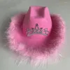 Berets Pink Tiara Western Style Style Shats для женской девушки, брошенные федора, перо, пляж, ковбойская шляпа, скин, вечеринка, wend22 wend22