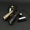 Taktiska tillbehör M300 M300A Mini Scout Light 280Lumen LED Tatical Hunting Tactical Torch ficklampan för 20 mm Rail