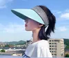 Wide Brim Hats Designer de moda Summer para mulheres de grandes dimensões Protection Beach Hat Ladies Caps Top SunHats Top Hatwide Widewide