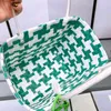 Axelväskor totes sommargrönsak korgväskor kvinnor designer handväskor söta mönster crossbody väskor pursar handväska 220625