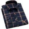 Aoliwen brand men Yellow black Plaid Brushed Long Sleeve Shirt pocket Spring casual men's shirts flannel cotton soft fit 220323