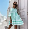 Summer Women's Stripe Print Ruffle Dress Casual V-hals Hög midja Gröna miniklänningar 2022 Spring Fashion Dams Loose Boho Style