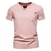 Summer Men T-shirts V-ringning Ny Casual Slim Fit Soild T Shirt Men's Sportswear Short Sleeve Tops Tees Cotton Fashion Clothing CX220421