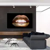 Sexy femme noir or lèvres mode affiche et impressions lumière luxe Style décor à la maison toile peinture salon mur Art