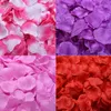 100 pezzi/pacchetto 5x5 cm Fiori artificiali Red Rose Flower Decorazione di decorazioni moquette Matering Petalos