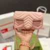 フラップピンクの財布ショルダーバッグ女性本物の革のクロスハンドバッグマットミディアムトップケーティデザイナー小財布メッセンジャーキルティングチェーンスウィートハートバッグ