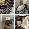 Bolsas de noche Hylhexyr Leopard Print Tote Bag 2022 Moda de alta calidad Soft Suede Bolso de mujer Viaje Barril Hombro Axila BagEveni