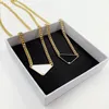 Womens Designer Necklace Fashion Jewelry mens Women Luxury triangle GoldNecklaces Classic Couple hoops P Necklace Jewelrys 2203303D