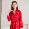 Mandard de nuit nuptiale rouge moyen avec simulation de ceinture peignoir en soie pyjamas à manches longues cardigan quatre saisons à la maison vêtements femmes