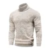 Vintermän Turtleneck tröjor Cotton Slim Stickovers Män Solid Color Casual Sweaters Male Autumn Knitwear 220817