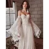 Bohème sirène robe de mariée plage dos ouvert dentelle manches évasées Boho chérie plis en mousseline de soie robe de mariée sur mesure
