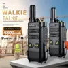 Talkie walkie talkie 4800mah okyradio 5w portátil impermeable walkietalkie 6 km distancia de llamada para el trabajo de construcción prudente