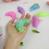 2022 nuevo pequeño juguete luminoso de descompresión Fidget Slug oruga cordón slug niños ventilación juguetes de dibujos animados GRATIS por Epack Y03
