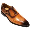 Designer-Men Sukienka Buty Krowa Skórzana Klamra Pasek Biuro Biznes Ślub Handmade Mieszane Kolor Brogue Formalne Spioste Toe Oxfords Mens Marka