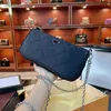 Mini Yeşil Çantalar Telefon Çantaları Tasarımcılar Crossbody Single Shouder Kadın Değiştirme Saçları Siyah Beyaz Çanta Kalite Üçgen PD21042001