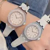 Les femmes regardent le mouvement de quartz montres 37 mm avec Diamonds Lady Business Wrists Montre de sangle de luxe Ajustement 304F