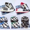 Jumpman 1s Scarpe da basket per bambini Gioco Neonati Royal Scotts Obsidian Chicago Bred Sneakers Melody Mid Multi-Color Tie-Dye Kid Scarpe da ginnastica per esterni Eur 23-35