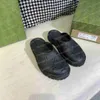 2022 Designer Chinelos masculinos sandálias femininas sandálias de plataforma ocas chinelo geléia cores salto alto verão sola de borracha mulas com caixa 35-45