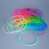 Bracelets de charme 10pcs / 20 pcs Night Luminous Bracelet Gummy Silicone DIY Caoutchouc Hairbandscharm