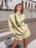 Sweats à capuche pour femmes Sweatshirts Printemps Femmes Casual Sport Survêtements Shorts de couleur unie Femme Mode Deux Peices Set Outfits