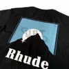 브랜드 인 Rhu t 셔츠 Rhude Snow Mountain 일몰 테마 인쇄 라운드 블랙 워시 워터 메이크 옛 커플 티셔츠 짧은 s