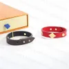 Designer Bracelet Mode Charme Bracelets Tempérament Bracelet pour Homme Femme Noir Rouge Haute Qualité Or 18 carats 925 Argent Designer Bijoux