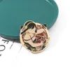 LOID YOR FORGER SPY FAMÍLIA anya forger metal esmalte botão Butreches Anime Lapeel Pins Backpacks Acessórios Presente para Friend9613544