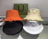 2022 Luxurys P Letter Designers Bucket Chapéus Homens e Mulheres Ao Ar Livre Viagem Lazer Moda Sun Hat231F
