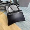 Женская дизайнерская сумка Tote Luxurys Дизайнерские сумки Tote Half Moon Pack Аллигатор полотняного переплетения Письмо Интерьер Молния Карманная сумка Леди хозяйственная сумка