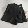 Taille haute en cuir PU jupe Shorts femmes bouton irrégulier jambe large Shorts Punk automne hiver décontracté ample court Feminino 220419