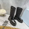 مصمم النساء الحائز الحائزات أحذية ريال مارتن منصة الكاحل التمهيد الصلبة براءات الاختراع الجلود وأشار الأحذية الفاخرة الشتاء سميكة أسفل منتصف طول الأحذية 2253