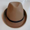 Boinas lihua marca masculina lã de lã Felta de chapéu largo larga chapéus fedora preto /vermelho /marrom cor com penas wend22