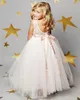 Flickans klänningar Vestido Champanhe Vintage Flor Menina Vestidos Para Casamentos Feito Sob Encomenda Princesa Apliques Renda Infantil Primeira