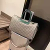 المحافظ الولايات المتحدة Wanghong Travel Boarding BACK المرأة ذات سعة كبيرة كتف واحد حقيبة الكتف مخرج المبيعات عبر الإنترنت