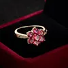Wedding Rings Luxury Flower Design Rose Red Crystal Jewelry For Women Creative Gold Color Ring Anniversary Wholesale Wynn22