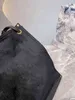черные многоразовые сумки