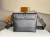 Çapraz vücut çantası tasarımcı erkek çantaları omuz çantaları ünlü marka çanta klasik tasarımcı moda erkek messenger çantaları okul kitap çantası m45911