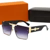 Роскошные дизайнерские солнцезащитные очки для мужчин и женщин Мужчина крутой стиль Горячая мода Классическая толстая тарелка Черная квадратная рама очки.