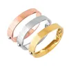 Liebe Designer Armband für Männer Frauen Armreif Edelstahl Jewerly Paare Brief Silber Rose Gold Mode Party Luxus Charme Armbänder