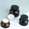 Black Caps Glasburkar Förpackning Flaskor för kosmetika Grön Amber Cream Jars Kosmetisk Förpackning med lock 15g 30g 50g