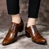 Men Crocodile High Heel Shoes Formele Leather Bruine Loafers Dress Fashion Heren Casual Shoes Zapatos HOMBRE DA025