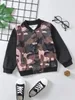 Chaqueta bomber con estampado de camuflaje para niños pequeños SHE