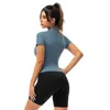 Yoga Lu Lu à manches courtes Fitness Sports Top Top Gym Vêtements Femmes Running Suit Casual Casual Slim T-shirt Shirts