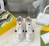 Designerskie męskie damskie obuwie Trefoil Designers Shoes Męskie Gazelle Sneaker 707850 Kolekcja Three White Stripes