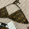 Costume da bagno bikini estivo Gradiente di lusso Bikini con ricamo sexy Set di lettere di marca Costumi da bagno Catena di metallo di design Costume da bagno spaccato senza schienale da donna di alta qualità